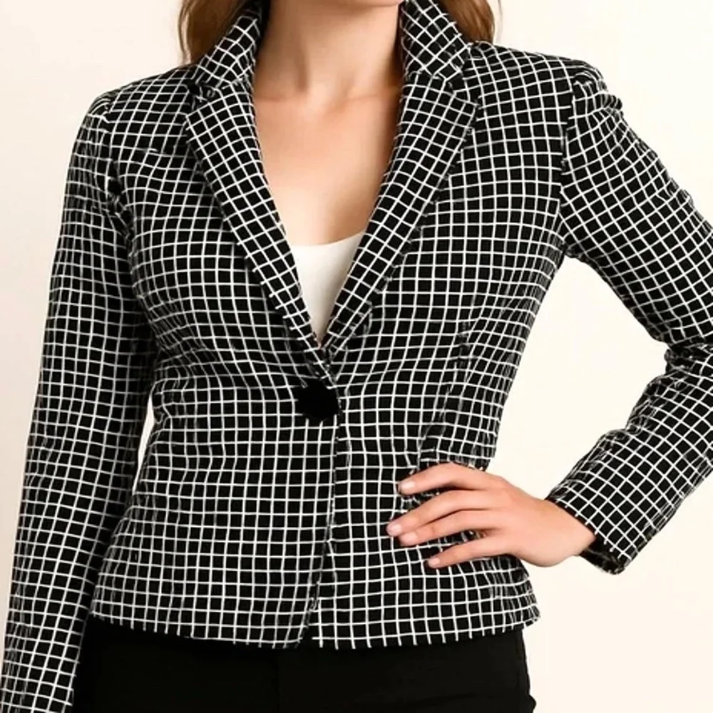 Armani Collezioni Black White Grid Tailored Blazer Made in Italy